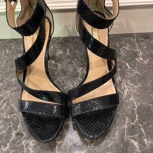 BCBG Generation pump heels